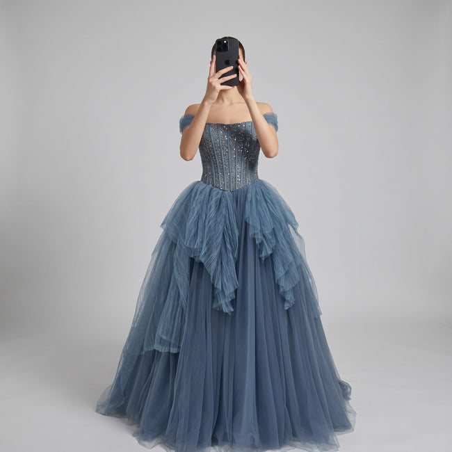 GOWN